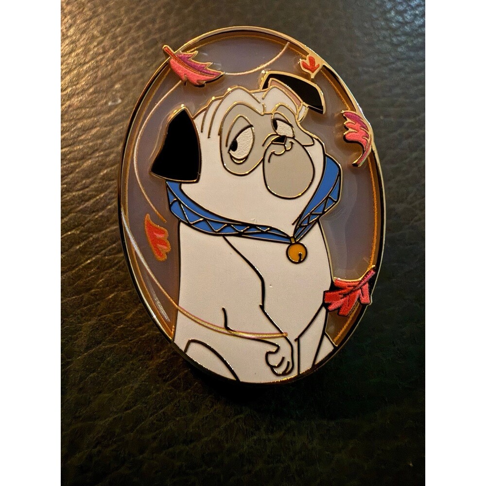 Disney Pocahontas Characters Blind Box Pin - Percy